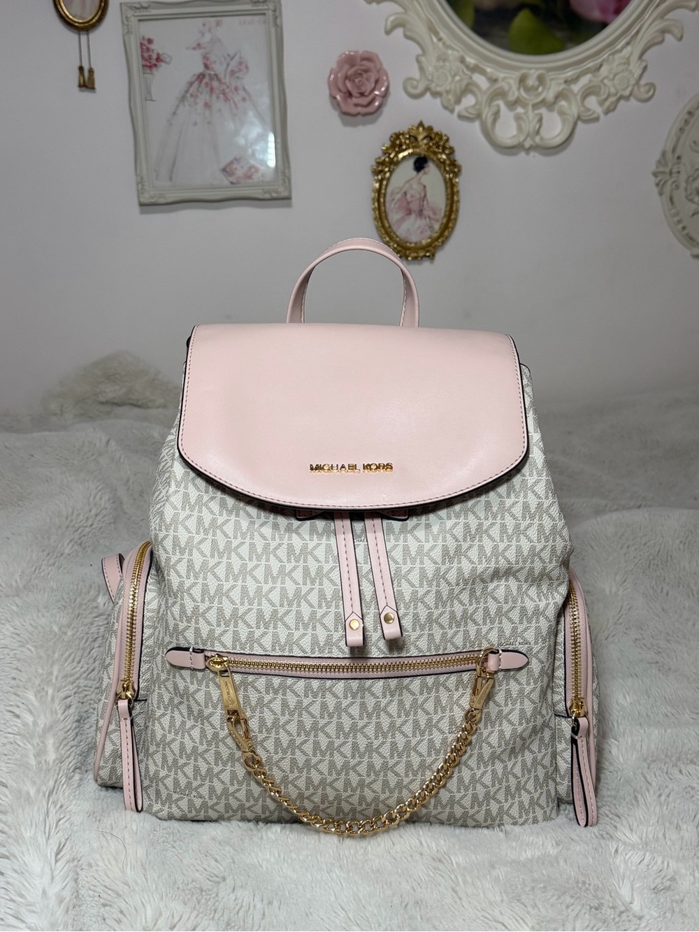 Michael Kors Jet Set Pink & Beige Signature Backpack with Gold Chain - Picture 3 of 9